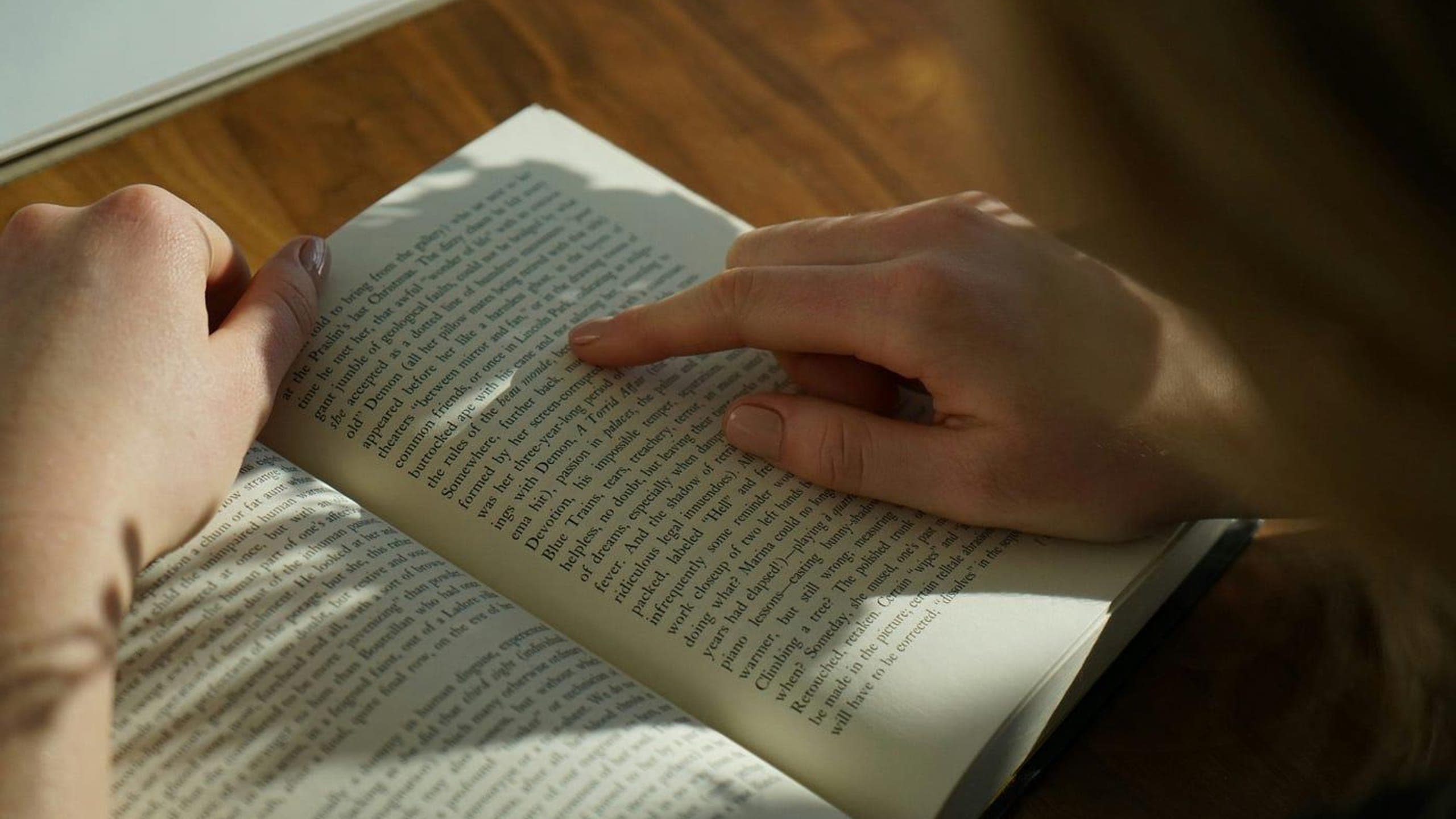 pain-point: 5 Reasons People Stop Reading Your Book (And How to Fix Them)